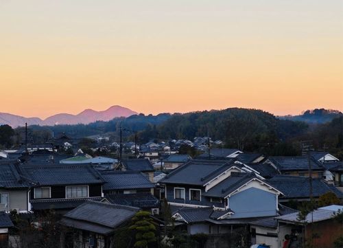 Side street in Asuka at sunset  © Dre Roelandt
