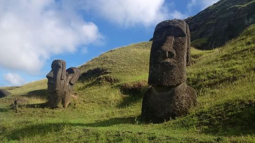https://pixabay.com/photos/moai-quarry-easter-island-history-3525785/