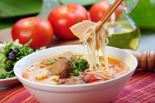 Vietnamese food bun ca fish noodle